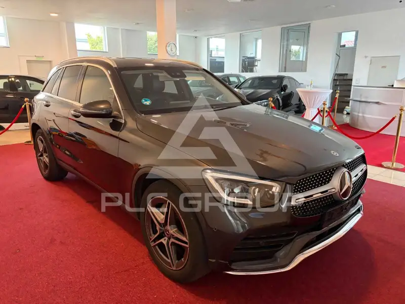 2019 Mercedes Benz GLC 220