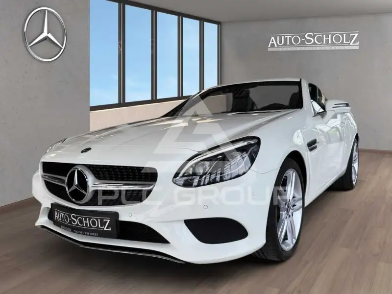 2019 Mercedes Benz SLC 180
