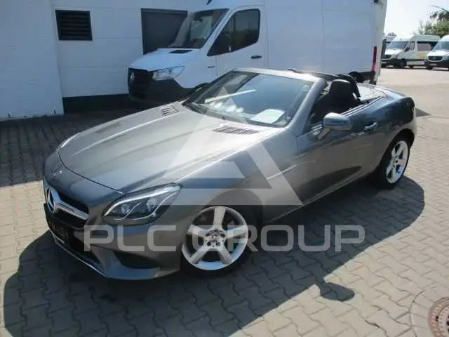 2019 Mercedes Benz SLC 180