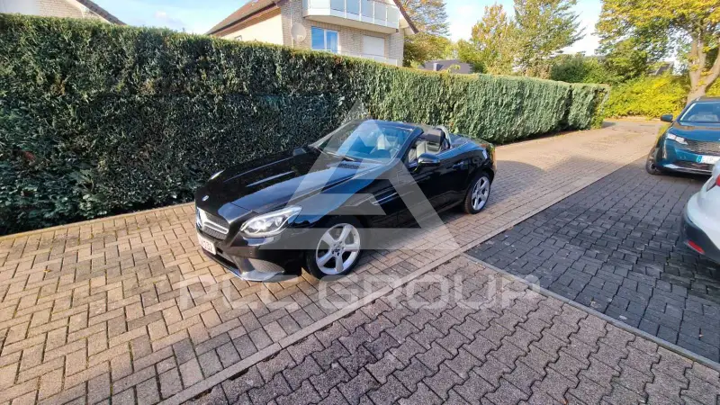 2019 Mercedes Benz SLC 300
