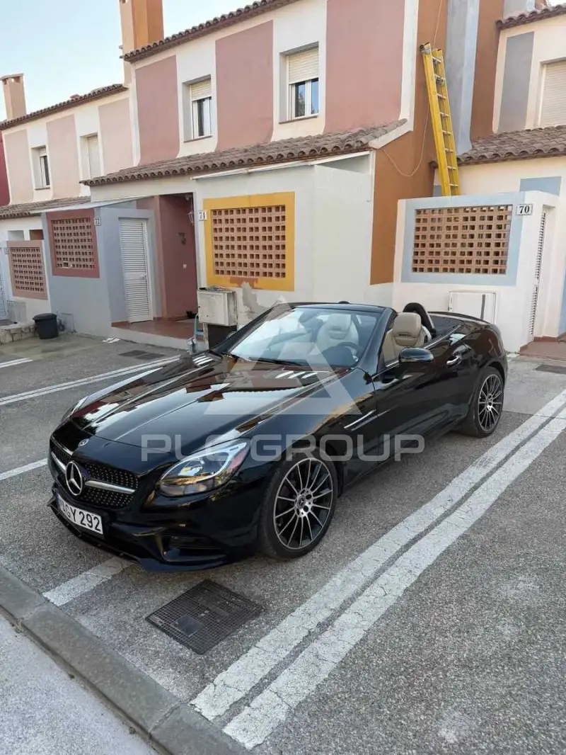 2019 Mercedes Benz SLC 300