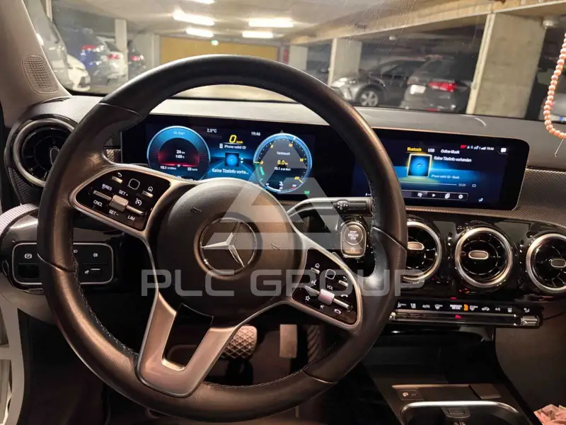 2019 Mercedes Benz A 220