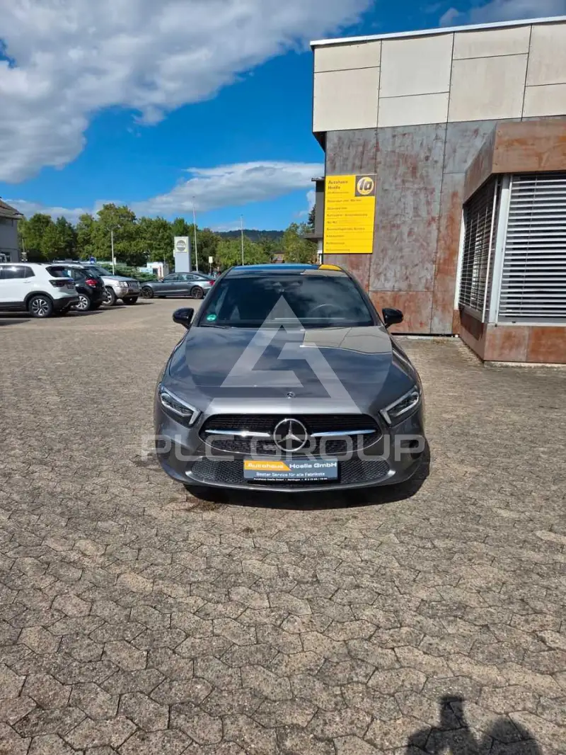 2019 Mercedes Benz A 220