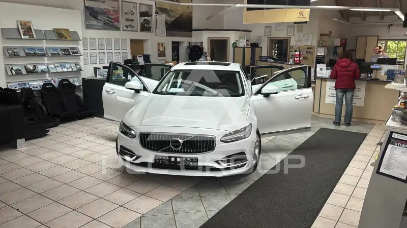 2019 Volvo S90