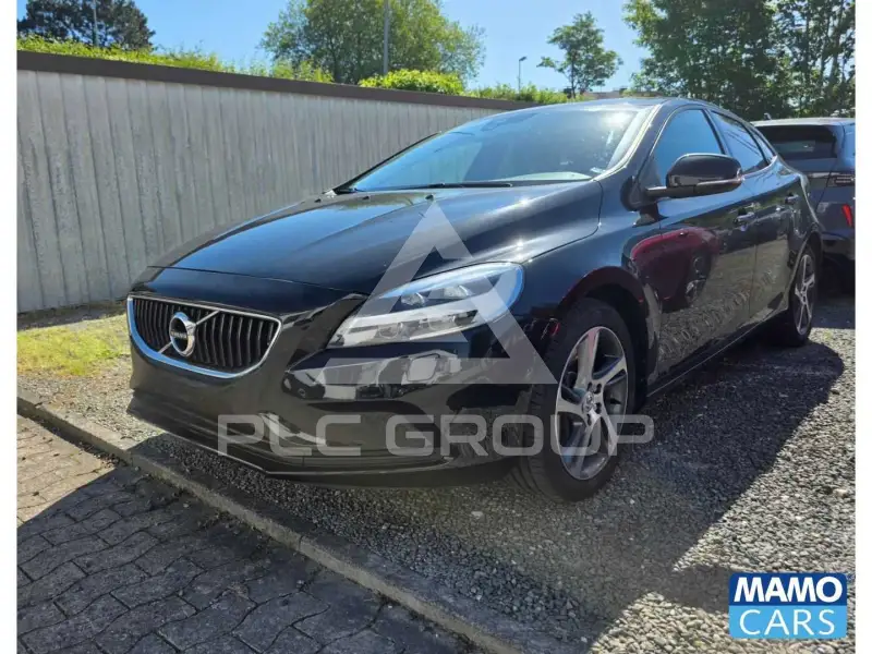 2019 Volvo V40