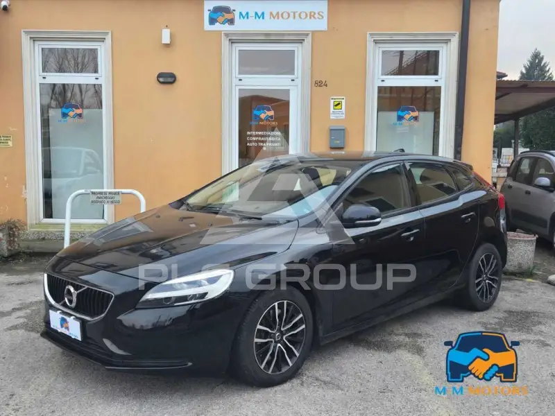 2019 Volvo V40