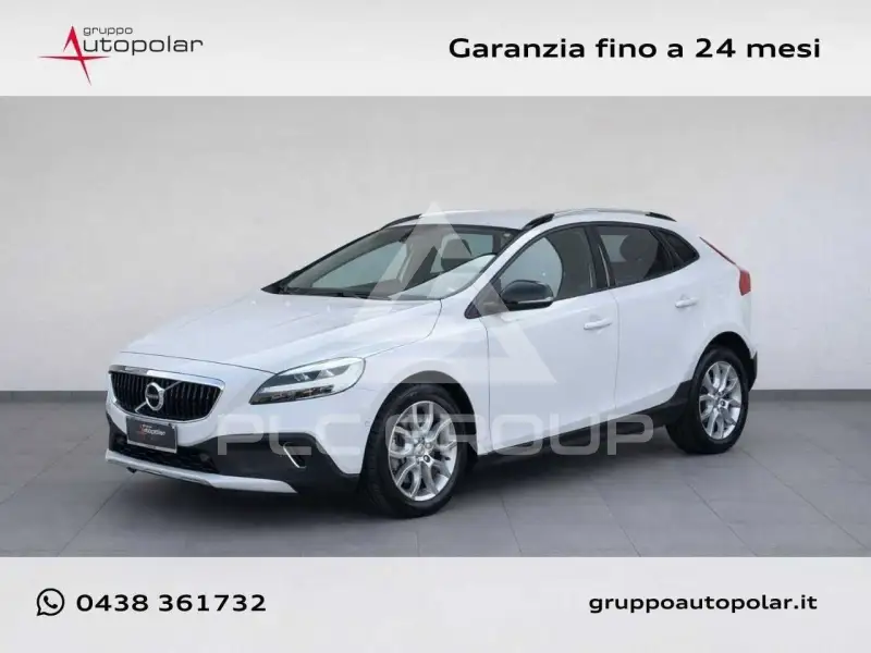 2019 Volvo V40