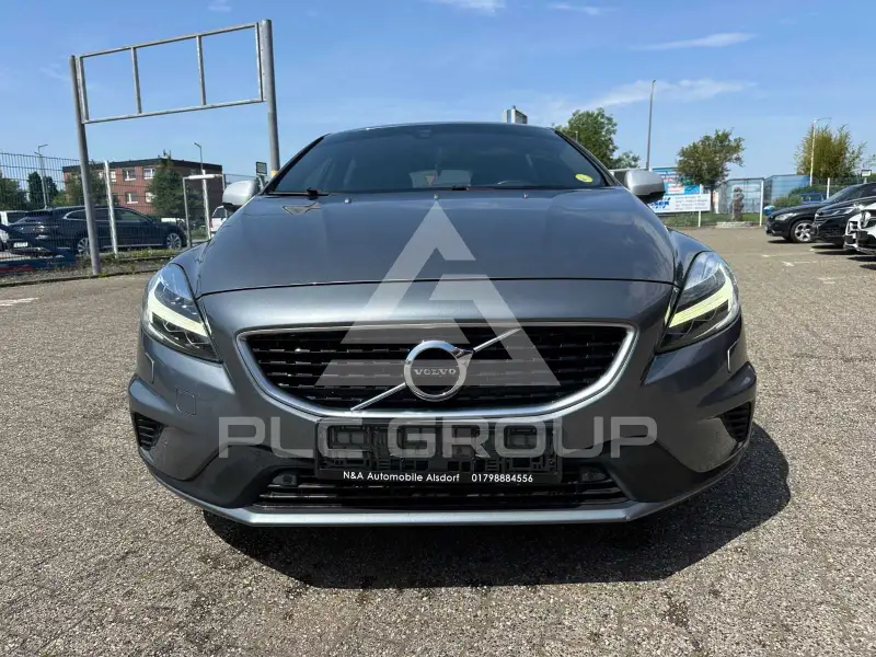 2019 Volvo V40