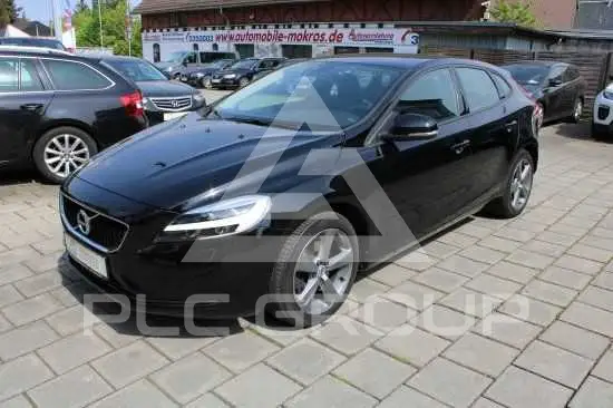 2019 Volvo V40