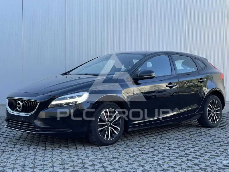 2019 Volvo V40