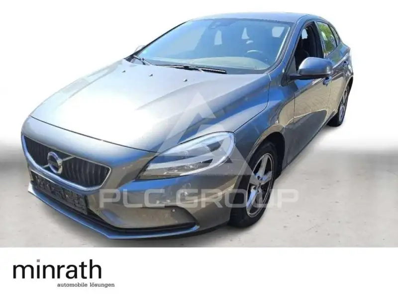 2019 Volvo V40