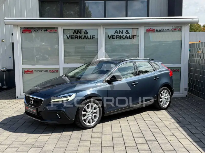 2019 Volvo V40