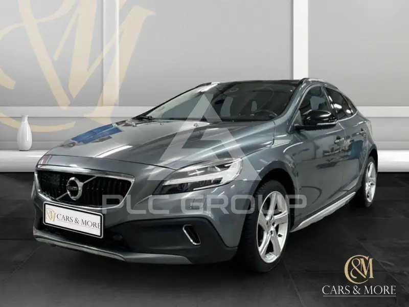 2019 Volvo V40