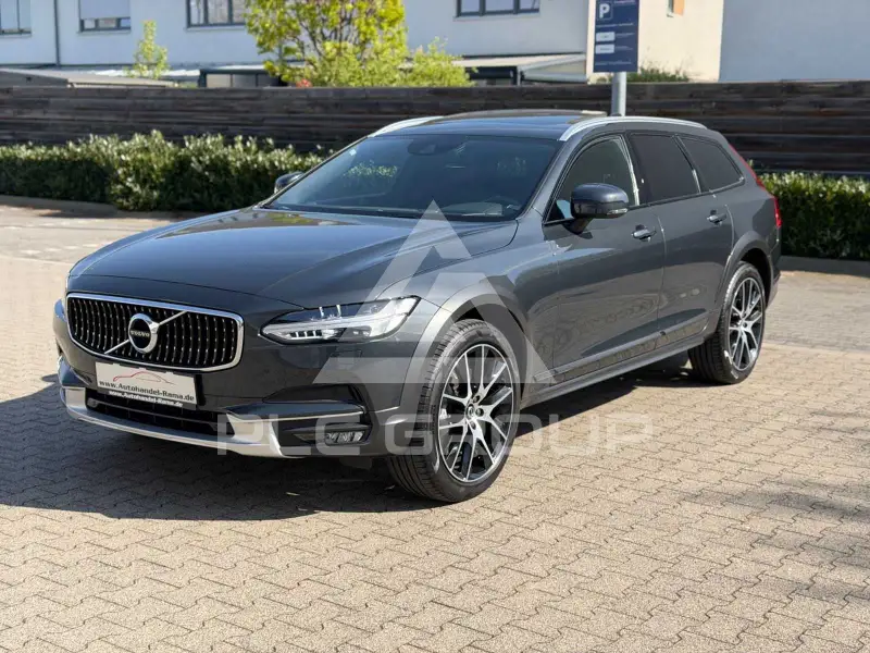 2019 Volvo V90