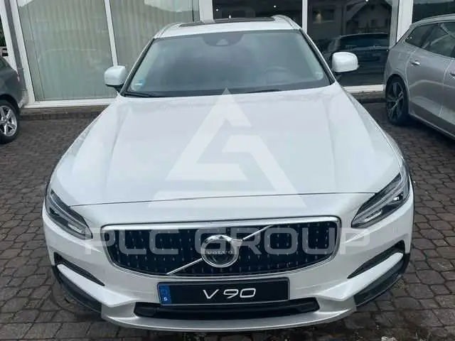 2019 Volvo V90