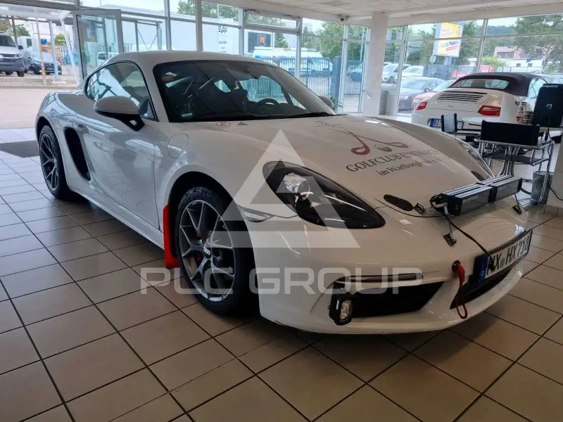 2019 Porsche Cayman