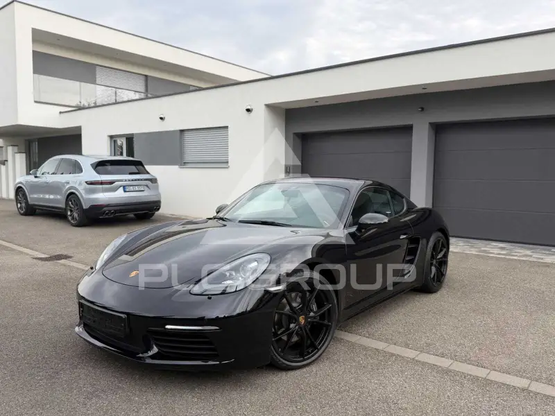 2019 Porsche Cayman
