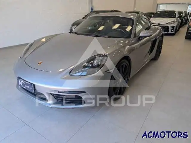 2019 Porsche Cayman