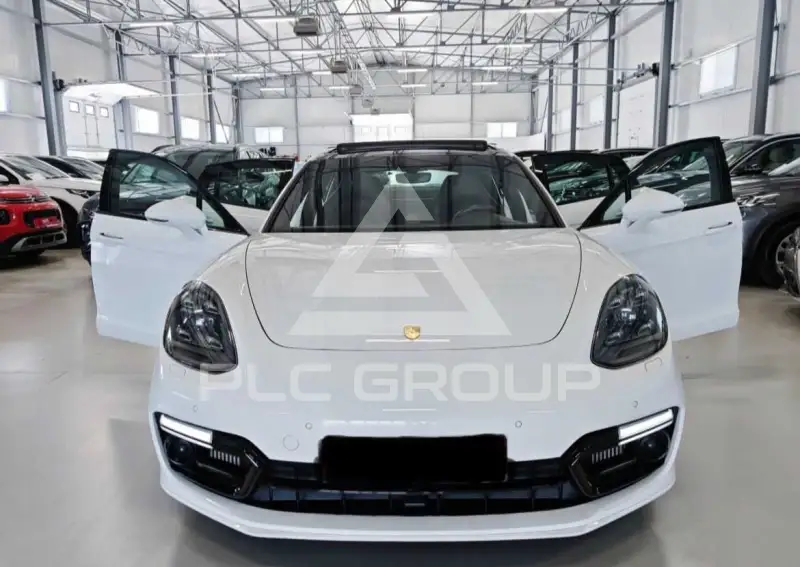 2019 Porsche Panamera