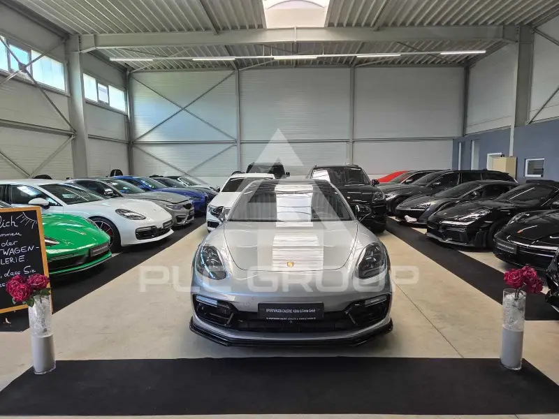 2019 Porsche Panamera
