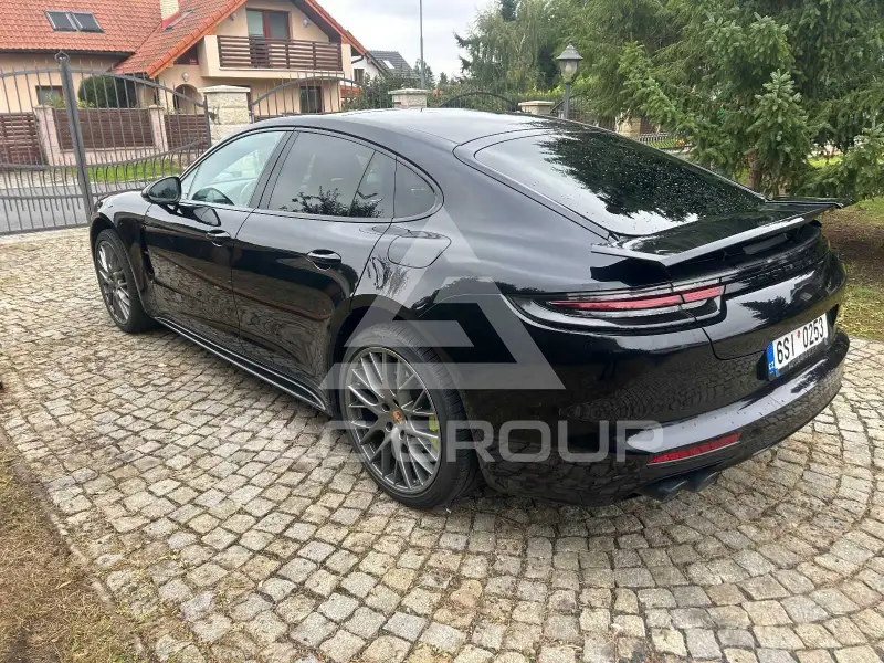 2019 Porsche Panamera