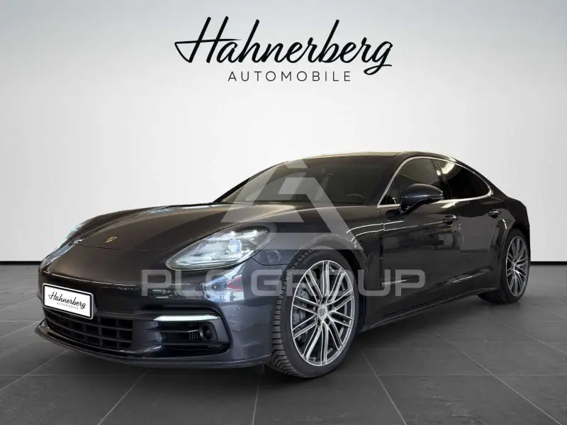 2019 Porsche Panamera