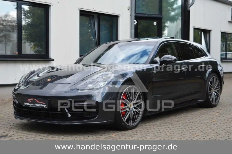 2019 Porsche Panamera