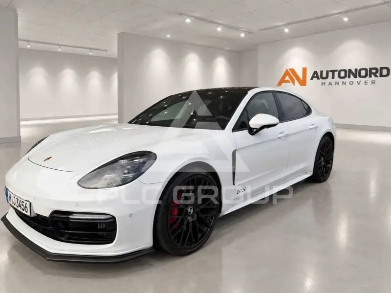 2019 Porsche Panamera