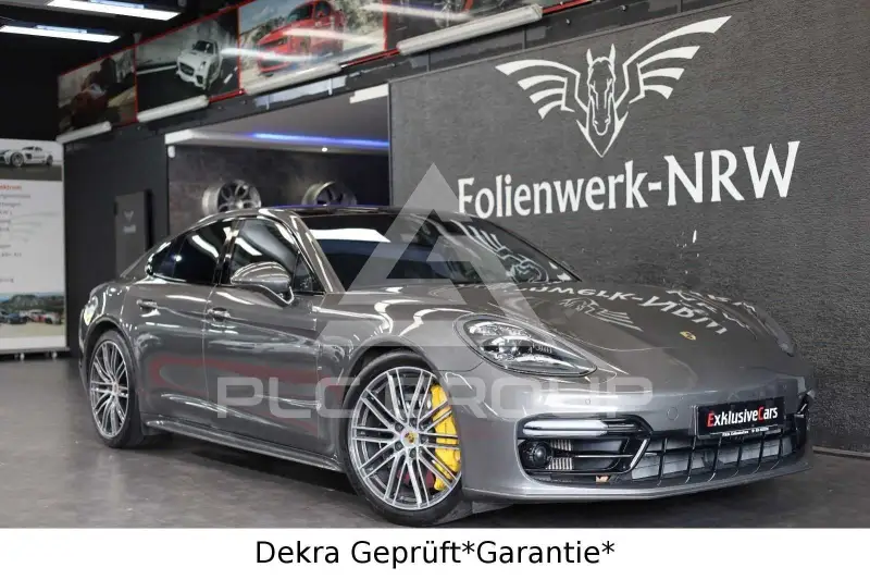 2019 Porsche Panamera