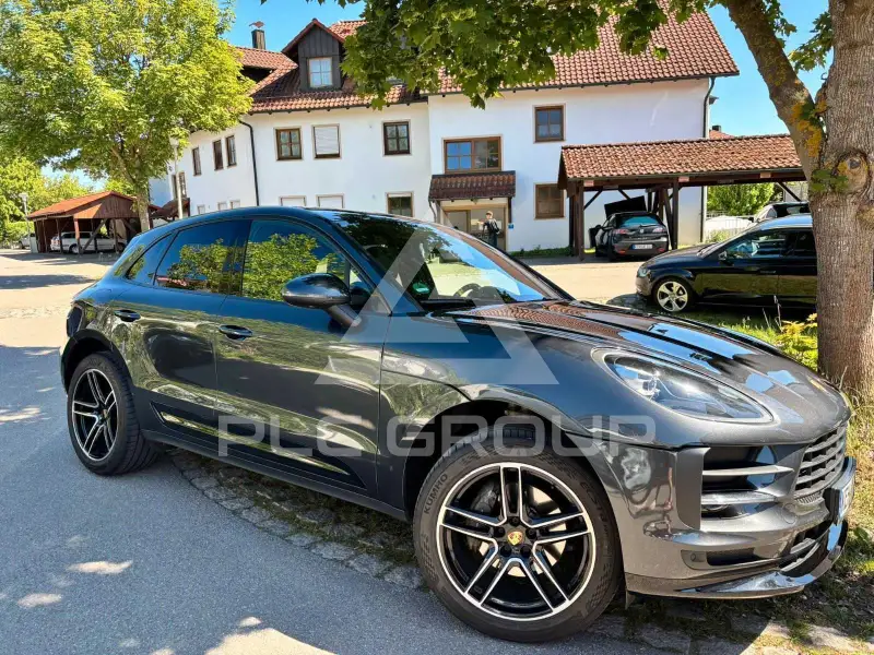 2019 Porsche MACAN