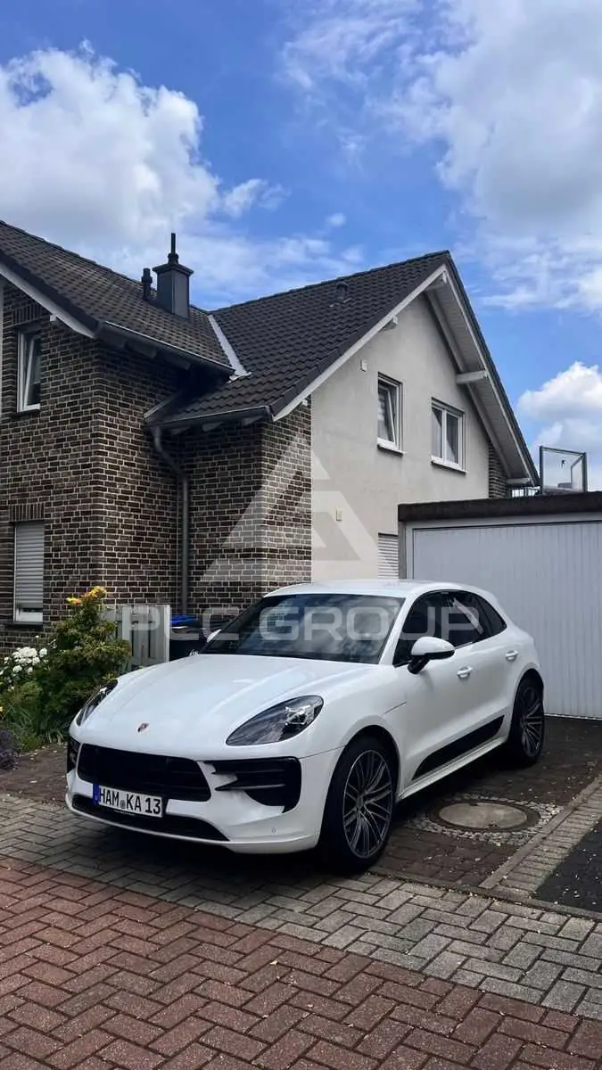 2019 Porsche MACAN