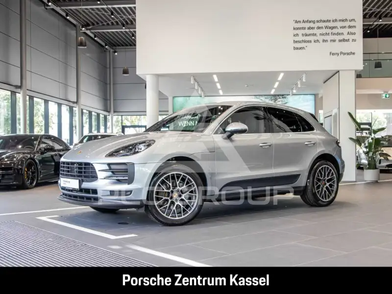 2019 Porsche MACAN