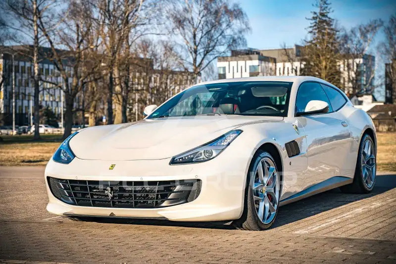 2019 Ferrari GTC4