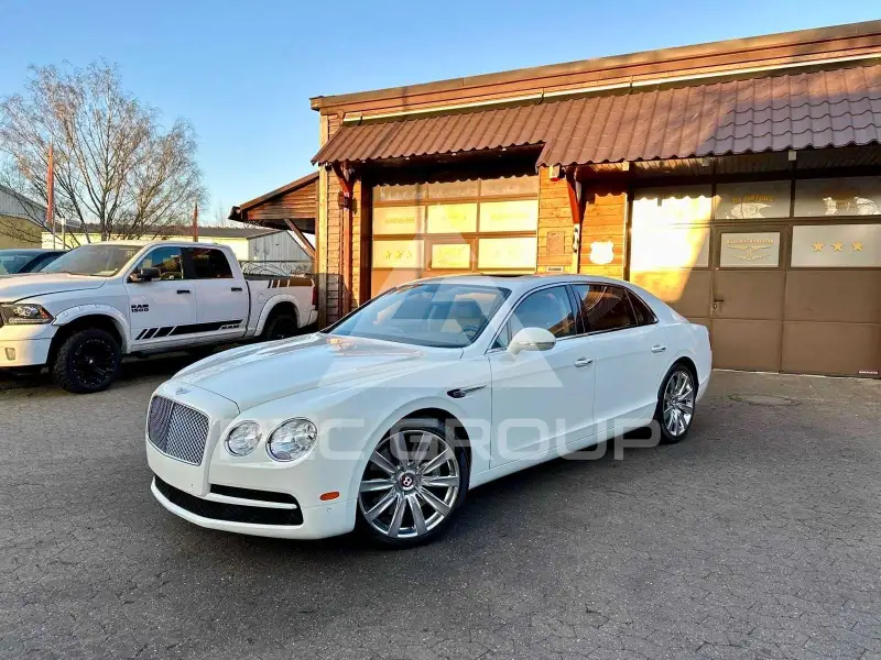 2019 Bentley Flying