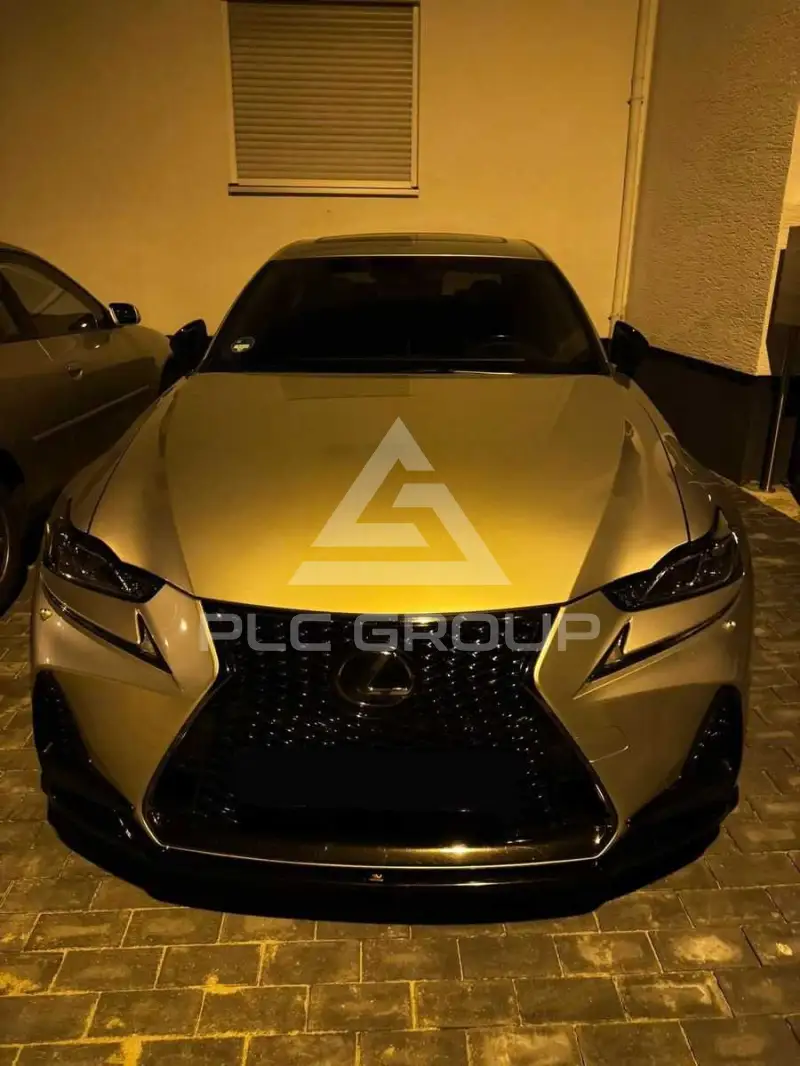 2019 Lexus IS300