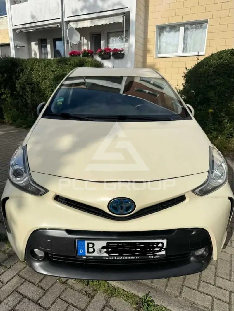 2019 Toyota PRIUS