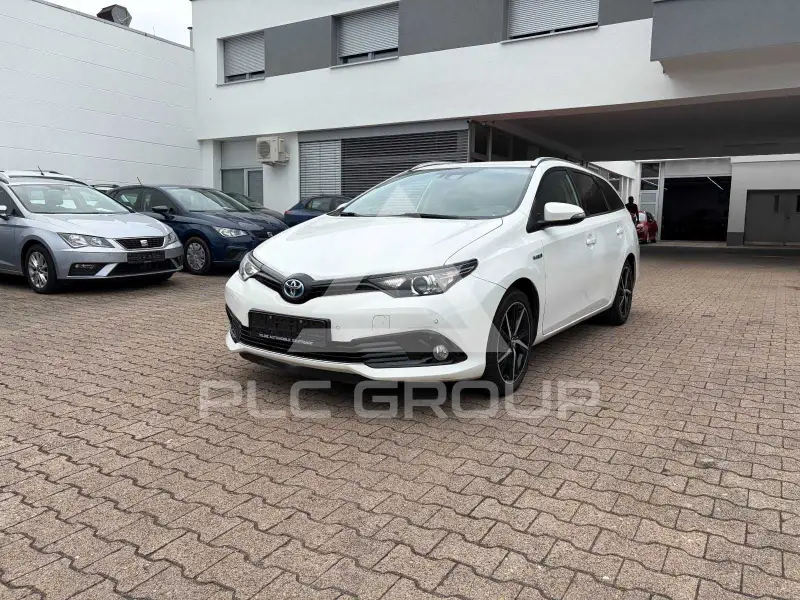 2019 Toyota AURIS