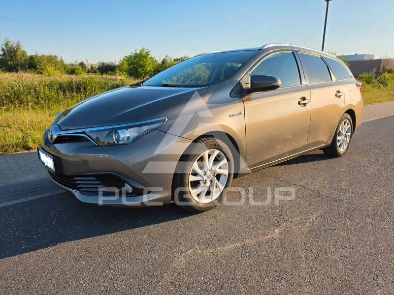2019 Toyota AURIS