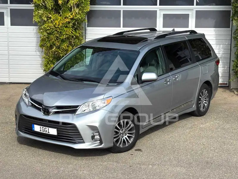 2019 Toyota SIENNA