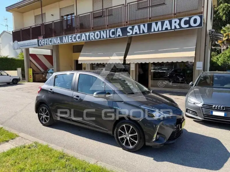 2019 Toyota YARIS
