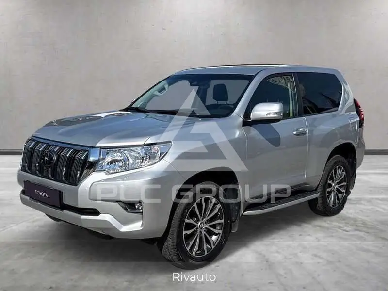2019 Toyota LAND CRUISER