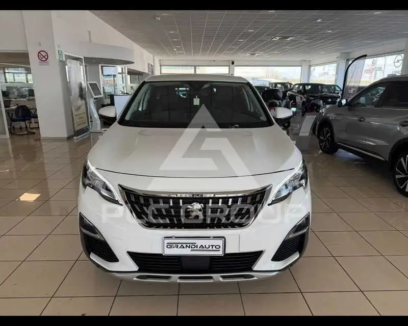 2019 Peugeot 3008
