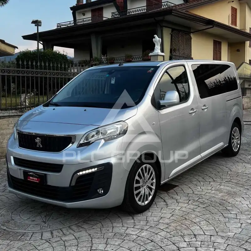 2019 Peugeot Traveller
