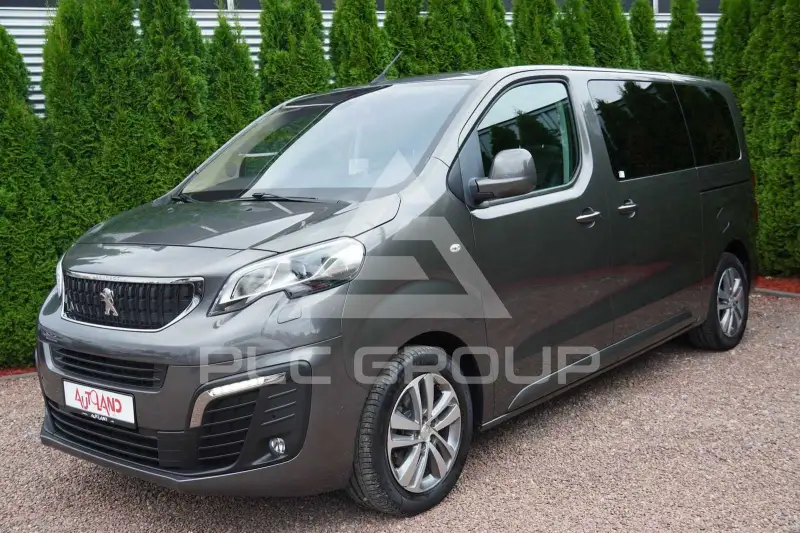 2019 Peugeot Traveller