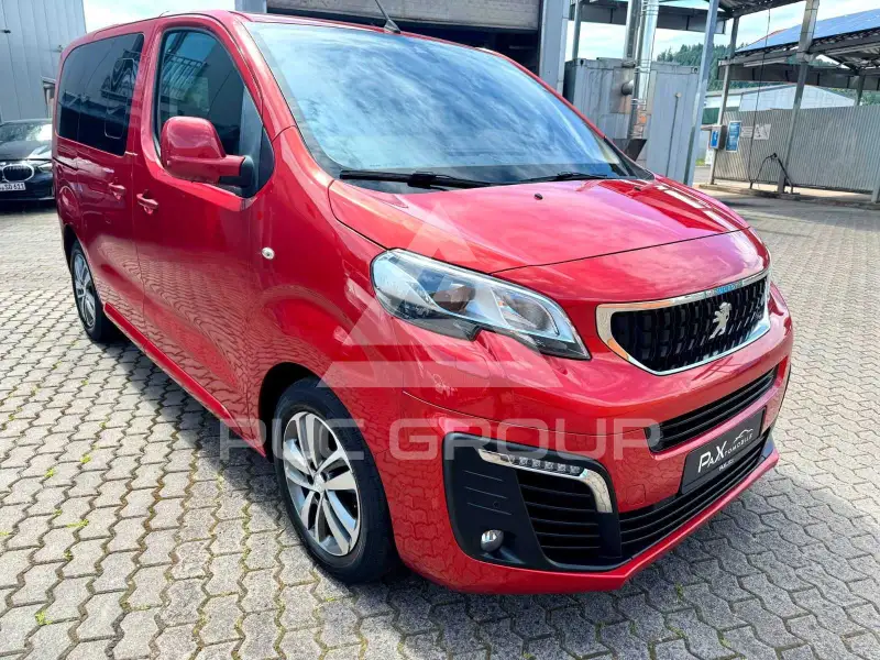 2019 Peugeot Traveller