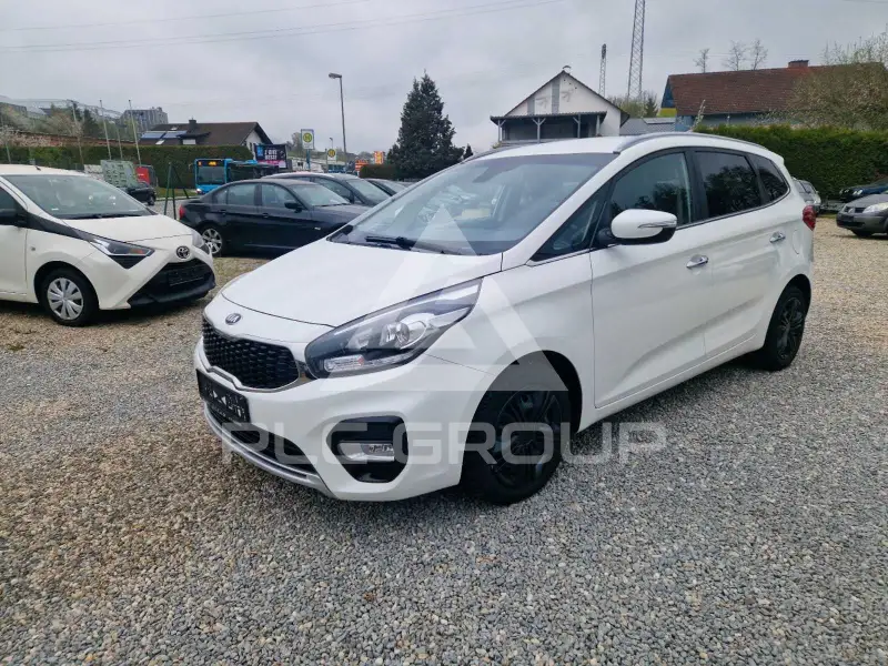 2019 KIA Carens