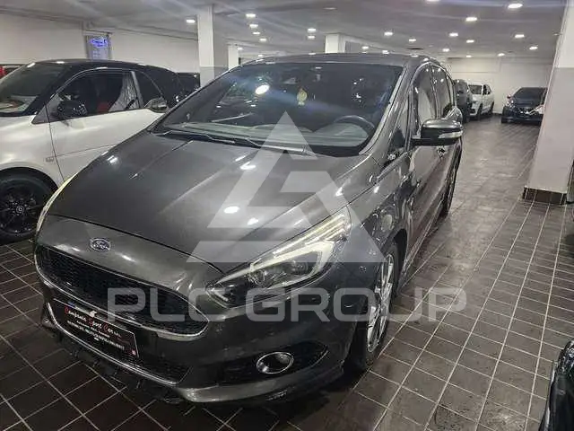 2019 Ford S-Max