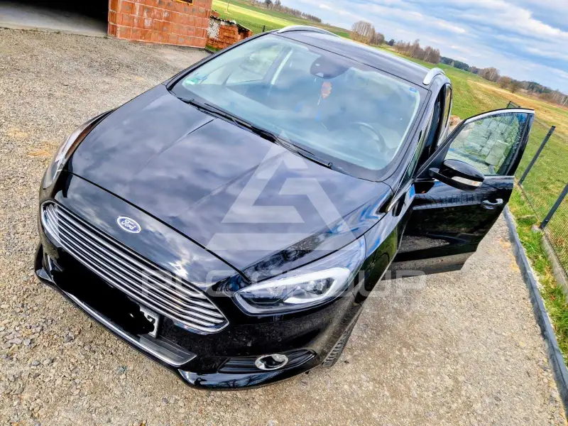 2019 Ford S-Max