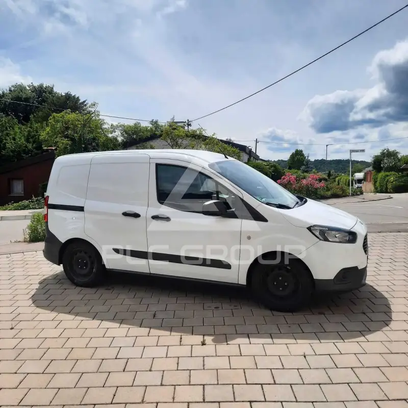 2019 Ford Courier