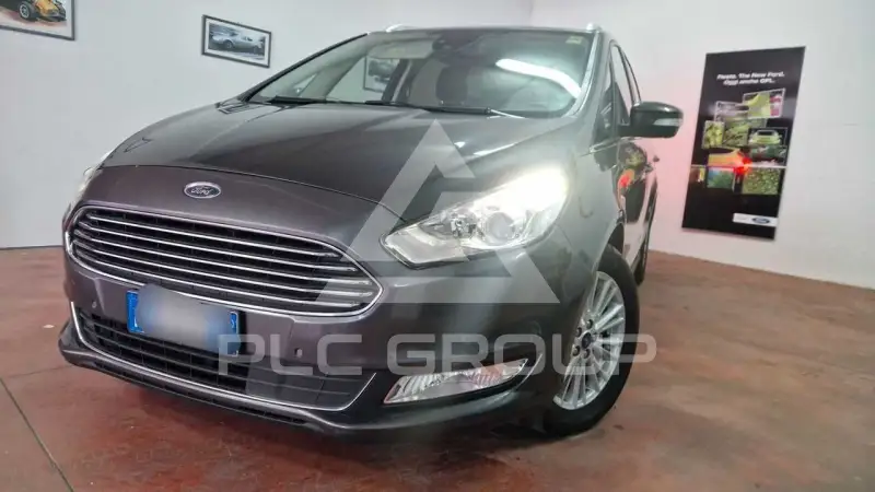 2019 Ford GALAXY